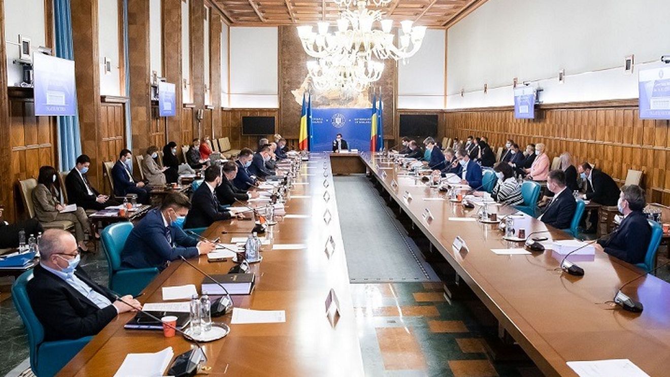ADVERTORIAL De ce să votezi PNL. În 2016, prezența scăzută la vot a condus la victoria PSD și guvernele "garantate" Dragnea