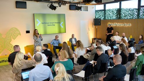 Peste 1 milion de români au accesat inovația Raiffeisen Smart Finance pentru inițierea de planuri financiare