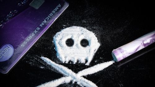 Ministrul Justiției: "I-am întrebat pe tineri dacă cunosc pe cineva care se droghează. Toți au răspuns că da"/ În 2022 s-a indisponibilizat o tonă de droguri în vederea confiscării