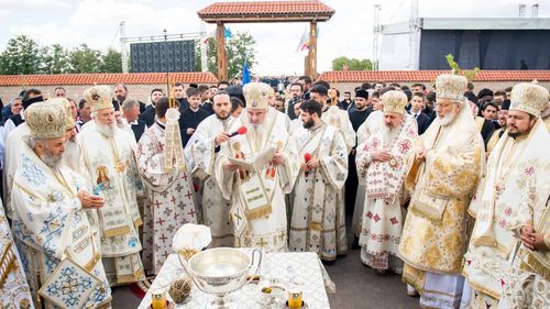 Europa Liberă: Biserica Ortodoxă Română merge cu Vestul în conflictul cu Rusia și va recunoaște autocefalia bisericii din Ucraina