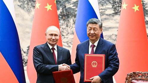 Putin și Xi au semnat la Beijing pentru 20 de acorduri strategice între Rusia și China, de la energie până la AI și coordonare politică