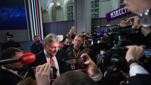 Kremlinul respinge opinia lui Trump că economia rusă se va prăbuşi /  Dmitri Peskov: Avem o marjă de siguranţă suficientă şi considerabilă pentru a permite conducerii ţării şi nouă tuturor să implementăm planurile pe care ni le-am stabilit