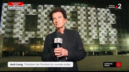 Fostul ministru francez Jack Lang se oferă să demisioneze de la Institutul Lumii Arabe, în urma acuzaţiilor privind presupusele sale legăturile cu infractorul sexual Jeffrey Epstein