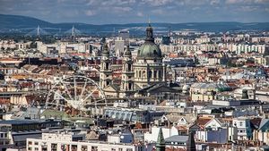 Criza se adâncește: Aproape 2,9 milioane de oameni trăiesc în sărăcie locativă în Ungaria / Prețul de achiziție al locuințelor din UE a crescut cel mai mult în țara vecină 
