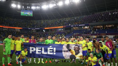 Starea de sănătate a lui Pele "se îmbunătățește progresiv", au anunțat medicii care îl tratează pe fostul mare fotbalist