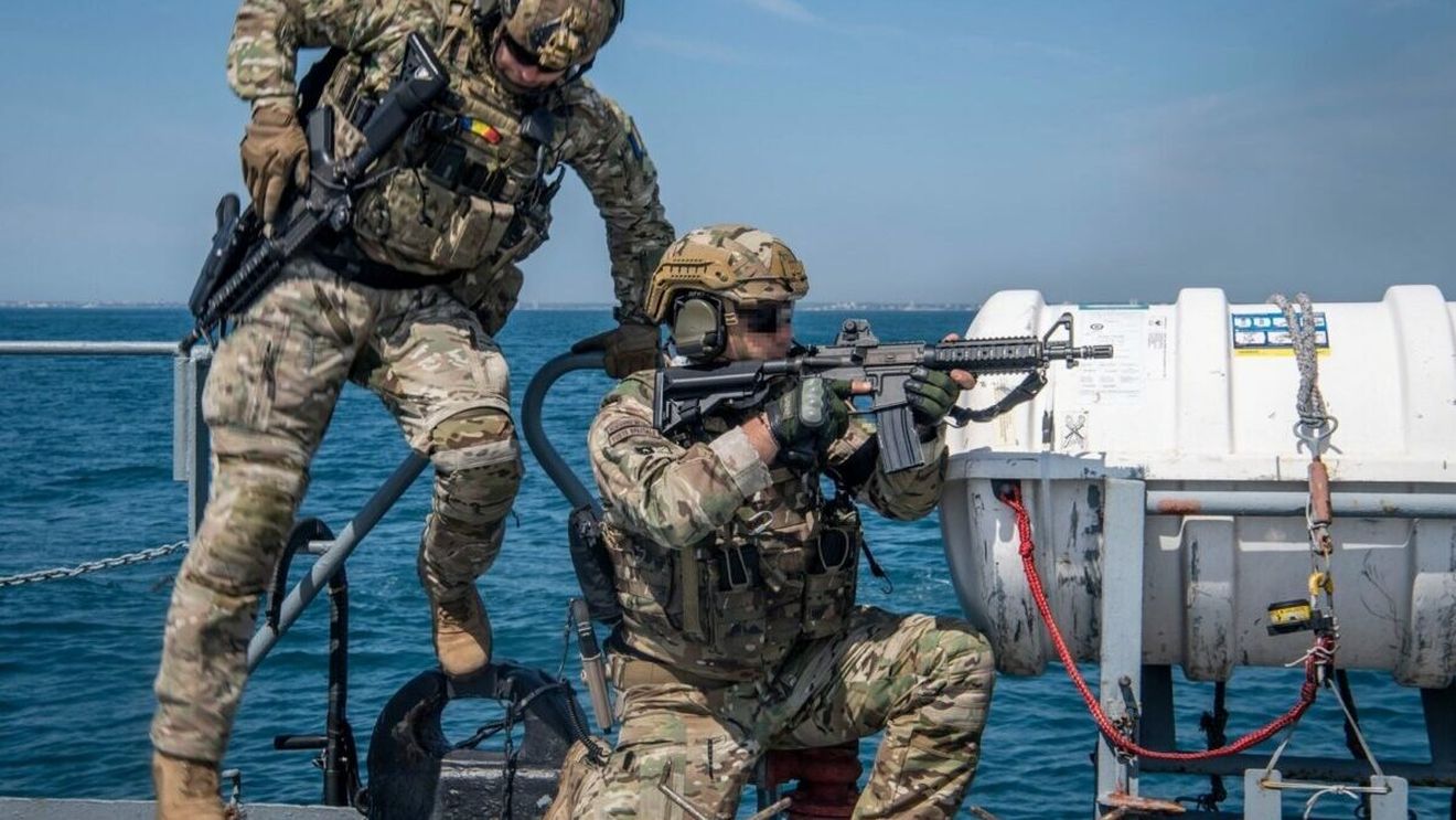 BREAKING Ministerul Apărării vrea să transforme spionajul militar într-un serviciu secret cu personalitate juridică. Direcția de Informații a Armatei va putea înființa firme și va avea dreptul de a face filaje, interceptări și percheziții / MApN a retras proiectul