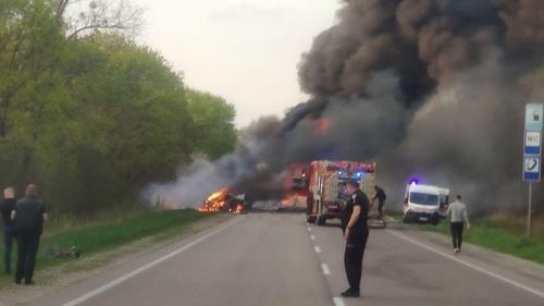 Accident grav în vestul Ucrainei: cel puţin 27 de morți / Au fost implicate un autobuz, un microbuz și o autocisternă
