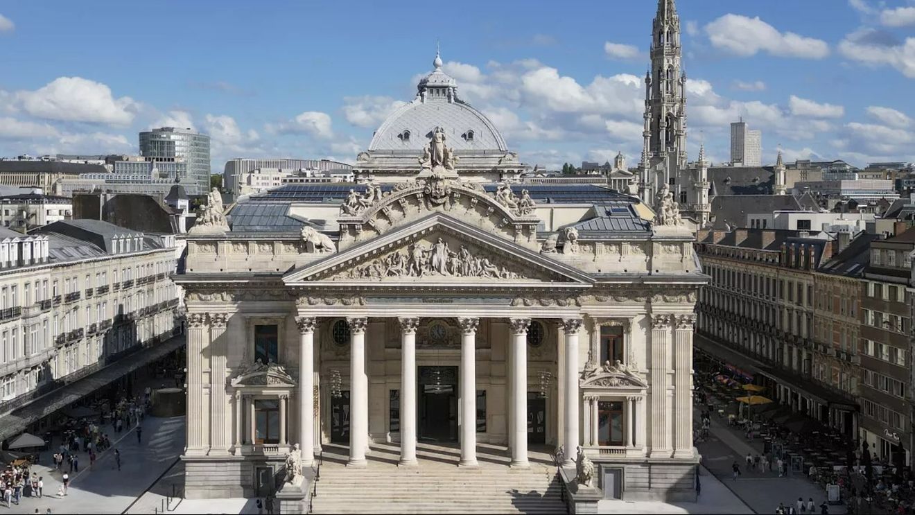 Belgia are un muzeu dedicat culturii berii, amplasat în fosta clădire a bursei din Bruxelles / Berea belgiană, înscrisă în patrimoniul mondial UNESCO