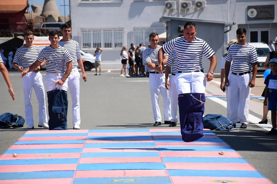 marinari fortele navale romane ziua portilor deschise
