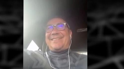 VIDEO Ponta, păcălit de doi comedianți ruși, care s-au dat drept Poroșenko. „Este total de evitat (Oana Țoiu - n.r.), este mai rea decât Maia Sandu. Evitați-o cu orice preț” / ”Mereu am trăit cu impresia că Vlad Plahotniuc e o persoană foarte inteligentă”