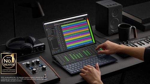 Zenbook Pro 14 Duo OLED (UX8402): două ecrane care funcționează unitar (P)