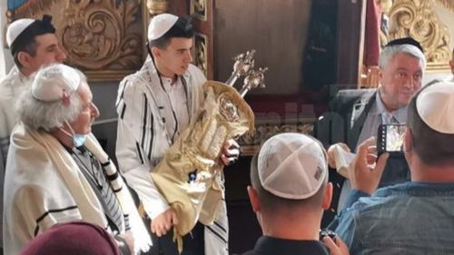După 23 de ani s-a organizat prima celebrare a unui majorat religios și social, Bar Mitzvah, la sinagoga din Suceava