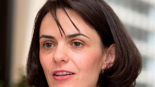 SURSE Delia Velculescu, fosta șefă a misiunii FMI în Grecia, luată în calcul ca posibil premier tehnocrat dacă partidele nu ajung la o înțelegere pentru premier politic