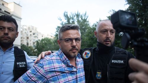 Patronii firmei Flagas de la Crevedia au fost aduși la Parchetul General să asiste la perchezițiile informatice