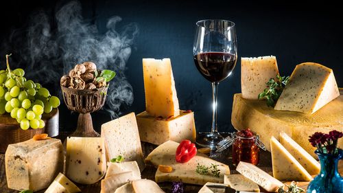 INTERVIU | Marius Chiorean, director fabrică de lactate: „Publicul s-a educat mult. Dacă acum 10 ani întrebarea era «de ce costă așa mult?», azi tot mai mulți înțeleg diferența între o brânză de volum și una maturată natural 6 luni” 