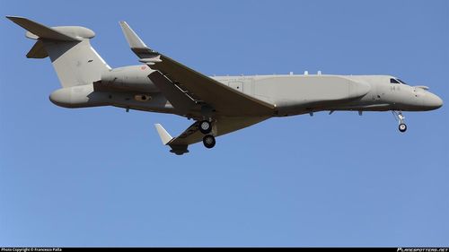 Războiul din Ucraina, monitorizat de deasupra României de un avion Gulfstream CAEW, considerat c având cel mai puternic sistem de informații din lume / Valorează aproximativ 500 de milioane de euro