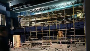 Nicușor Dan anunță reluarea lucrărilor de reabilitare la sala de spectacole din Piața Amzei a Teatrului Ion Creangă, închisă din 2009