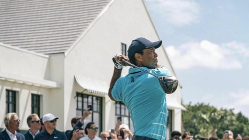 O minge de golf oferită de Tiger Woods unui fan în 1997, vândută la licitaţie cu peste 64.000 de dolari / Licitaţia pentru mingea Titleist, care poartă inscripţia „Tiger”, a început de la 500 de dolari