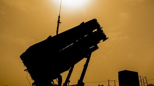 LIVE Ziua 421 de război. Stoltenberg, vizită surpriză la Kiev/ O lumină misterioasă pe cerul Kievului stârnește confuzie/ Zelenski: Avem deja sisteme de apărare aeriană foarte serioase şi alte arme pentru a ne proteja cerul/ SUA au anunțat al 36-lea pachet de ajutor militar și financiar pentru Ucraina