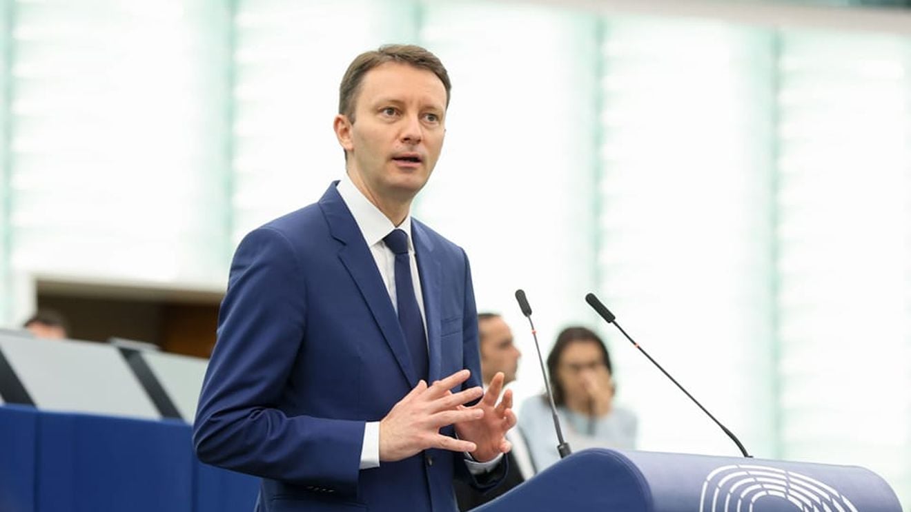 Europarlamentarul Siegfried Mureșan, despre moțiunea de cenzură împotriva Ursulei von der Leyen: "Demersul europarlamentarului Piperea este unul profund antieuropean. Nu face decât să ofere o platformă antieuropenilor și prorușilor"