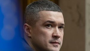 Ministrul Apărării din Ucraina și-a dat demisia / A fost cel mai tânăr ministru al apărării pe care l-a avut vreodată Ucraina / Ar putea fi înlocuit de actualul ministru de Interne