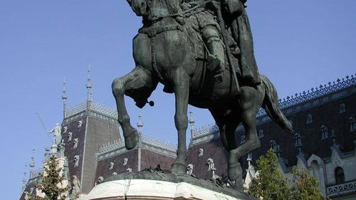 Trei statui din Iași vor “vorbi” cu trecătorii / Monumentele sunt echipate cu sisteme audio și senzori cu ajutorul cărora se vor prezenta mai multe informații