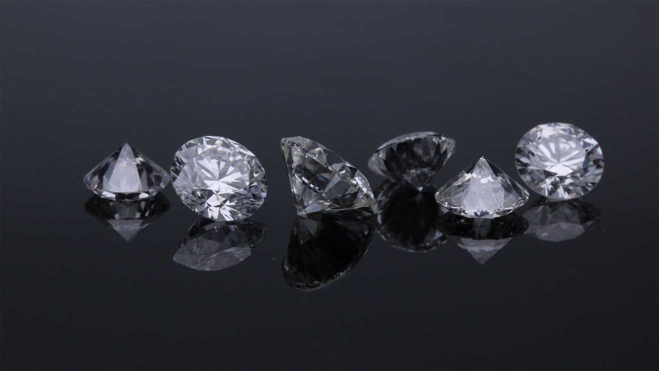 G7 ar putea anunța interzicerea diamantelor rusești