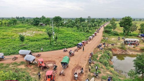 Thailanda este pregătită pentru „dialog” cu Cambodgia pentru a pune capăt conflictului frontalier care a făcut cel puțin 33 de morți / 150 de mii de persoane strămutate