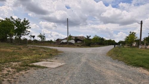 VIDEO Cum se cheltuiesc 3,3 milioane de euro din PNDL pe o canalizare nefuncțională, construită fără avize lângă o cetate romană din județul Constanța/ Firmele, abonate la bani publici sau sponsori PSD