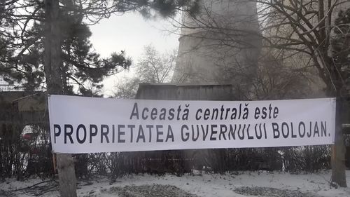 Olguța Vasilescu îi reproșează lui Bolojan că i-a sabotat soluția pentru termoficarea Craiovei. Îi reamintește premierului că Termocentrale Craiova nu aparține Primăriei și că Guvernul, nu municipalitatea, a fost parte din contractul care viza investiția pierdută din fonduri europene