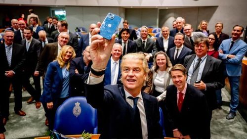 Extremistul de dreapta Geert Wilders, învingătorul în alegerile din Țările de Jos (Olanda), stârnește deopotrivă simpatie și teamă în rândul alegătorilor evrei