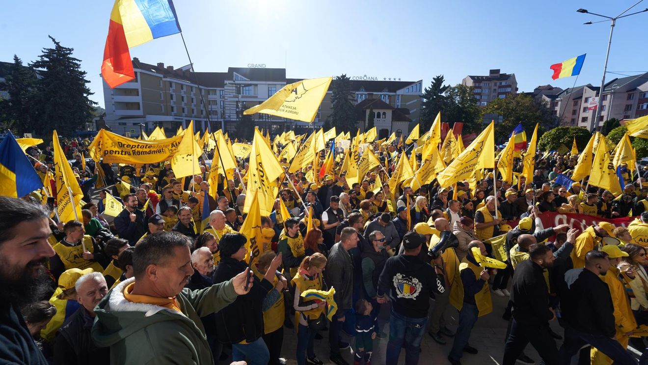 Un polițist din Capitală, cercetat disciplinar după ce a participat la mitingul AUR din 1 martie