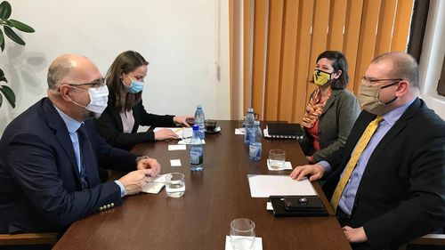 Kelemen Hunor, după întâlnirea cu David Muniz, adjunctul misiunii SUA la București: Pentru noi, maghiarii din România, e important ca Statele Unite ale Americii să fie atente în continuare la relaţia dintre majoritate şi minoritate