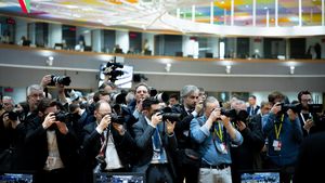 Reporteri fără Frontiere: Serviciile secrete din România vor să obțină o putere și o influență mai mare / Mecanisme de finanțare corupte în mass-media