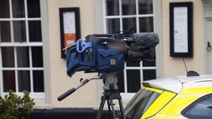 Un cameraman Reuters a fost ucis în sudul Libanului/ Alţi şase jurnaliști au fost răniţi