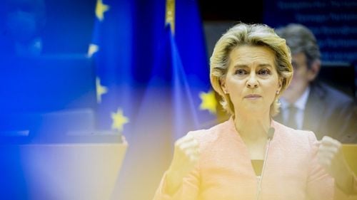 Ursula von der Leyen, în plină criză europeană a prețurilor energiei: "Viitorul UE este energia regenerabilă, nu gazul"