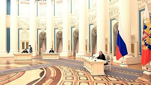 Rusia a anunţat oficial că a stabilit relaţii diplomatice cu separatiştii din Ucraina