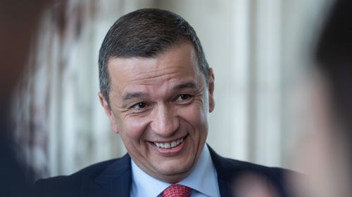 Sorin Grindeanu consideră „rezonabilă” solicitarea lui Cătălin Predoiu de a discuta în coaliţie despre excluderea lui Victor Ponta din PSD dacă acesta candidează la prezidențiale / „Poate se mai trezeşte cineva şi la PNL că vrea să candideze, nu ştiu”