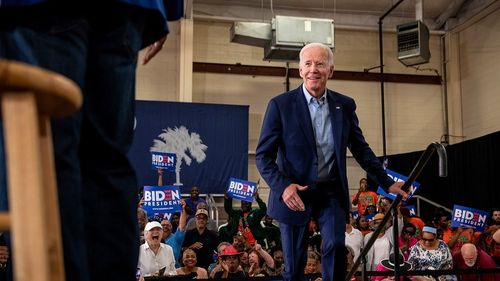 Joe Biden și-a schimbat statutul pe Twitter: "Președinte-ales"