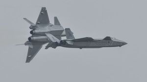 China va prezenta pentru prima dată publicului avionul de luptă J-20 „Mighty Dragon” / O declarație că flota de avioane de generația a cincea este matură, numeroasă și pregătită