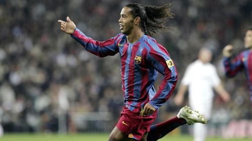 Ronaldinho merge la Cluj-Napoca, vara viitoare / Va juca într-o partidă de fotbal de 5+1 / ”O să joc alături de prietenii mei. Sunt sigur că ne vom distra”