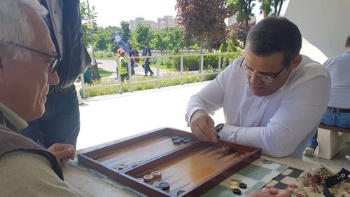 SURSE: Gabriel Mutu ar urma să demisioneze din funcția de președinte al PSD București/ Firea a anunţat că analizează revenirea asupra demisiei din fruntea organizației din Capitală