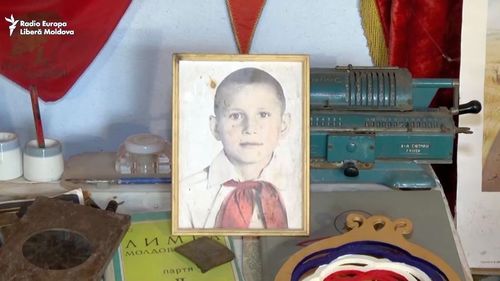 Moldova. Școala din comunism, un laborator de inginerie umană