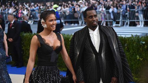 Puff Daddy, acuzat de viol și violență fizică de fosta sa parteneră, cântăreața de R&B Cassie/ Rapperul american respinge acuzațiile și reclamă un șantaj