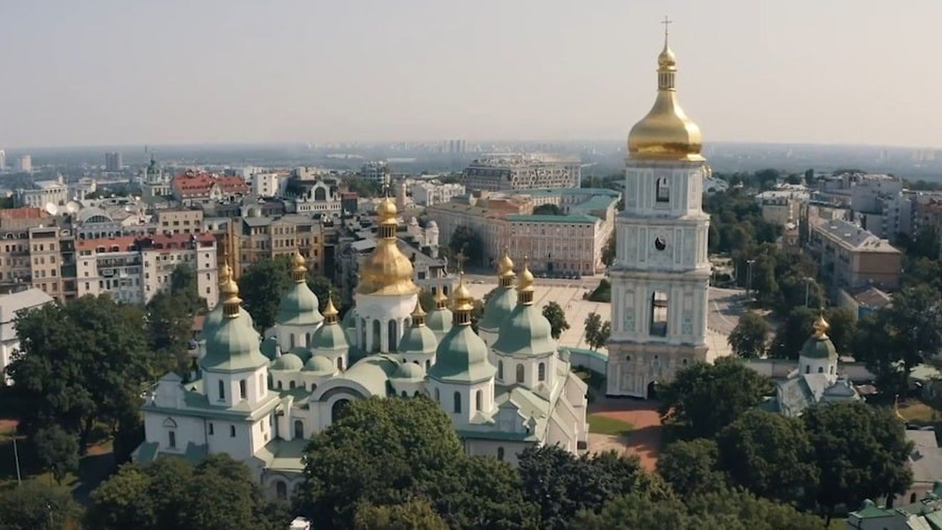 Parlamentul de la Kiev a votat în primă lectură un proiect de lege care permite interzicerea Bisericii Ortodoxe Ucrainene, acuzată de poziții pro-Rusia