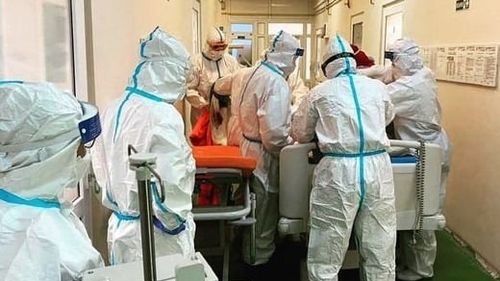 Se redeschide sistemul Modular Medical al Spitalului Militar Timiș, după creşterea numărului cazurilor de COVID-19 / ”Situaţia nu este critică, însă am început să primim cazuri din alte judeţe”