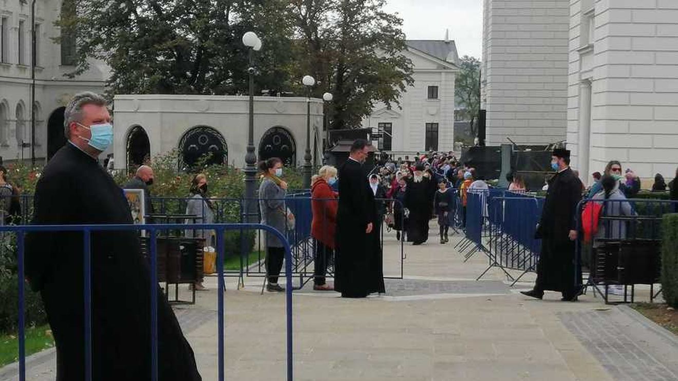 Mitropolia Moldovei şi Bucovinei a notificat Prefectura Iaşi că nu mai organizează în acest an ceremoniile pentru sărbătoarea Sfintei Cuvioase Parascheva