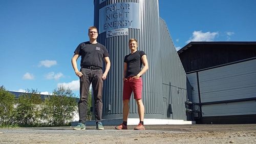 Cum funcționează bateria cu nisip, care stochează energia verde produsă de eoliene și panouri solare / Patru tineri ingineri cred că au găsit răspuns la una dintre cele mai mari provocări ale energiei verzi