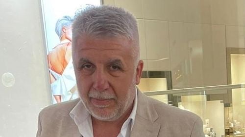 Urmărit internațional, prins de polițiștii din București / Era condamnat la doi ani de închisoare pentru furt / Fura din mall-uri