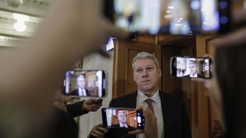 SURSE Înalta Curte a sesizat în unanimitate CCR privind modificările la Codurile penale / Ministrul Justiţiei Cătălin Predoiu se întreba într-un interviu dacă a fost un vot strâns între cei „peste 200 de judecători” / La Înalta Curte sunt doar 95 de magistraţi în funcţie